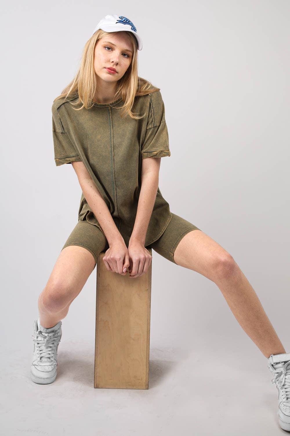 Stretchy Knit Activewear Top & Shorts