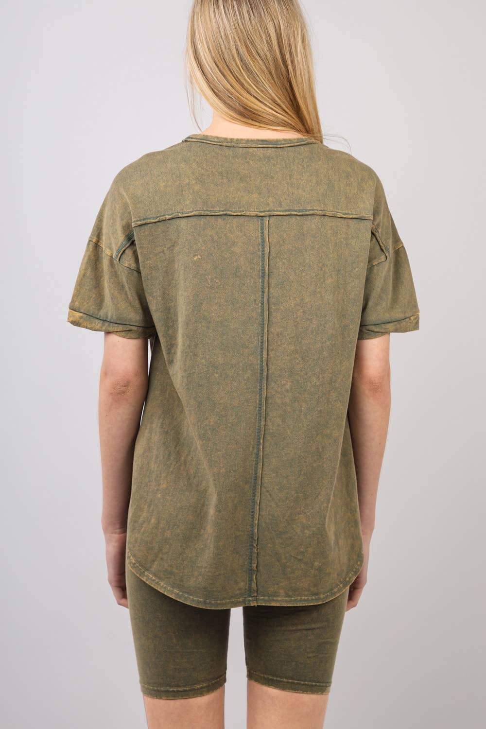 Stretchy Knit Activewear Top & Shorts